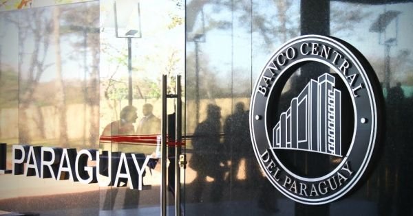 De dollar blijft in Paraguay - Mercopress omhoog