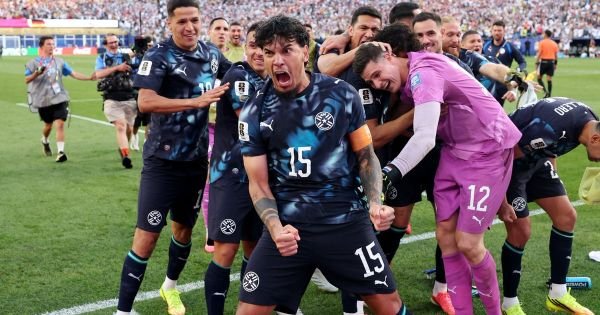 Paraguay roept een feestdag uit nadat het doorgaat naar de achtste finales van het WK door Duitsland te verslaan